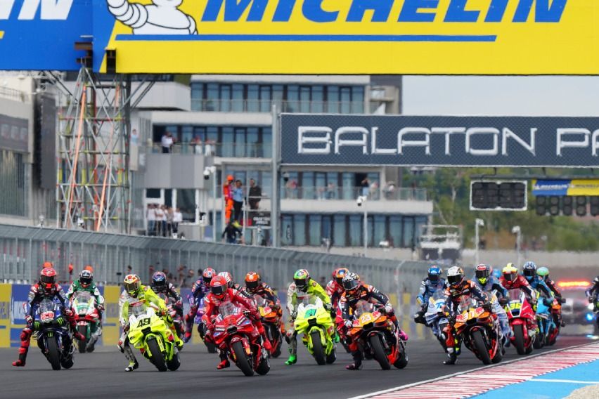 MotoGP Hungaria 2026: Duel Sengit di Balaton Park, Marc Marquez Jinakkan Pedro Acosta