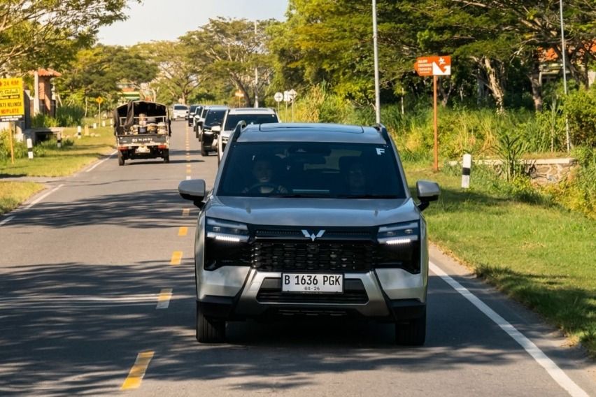 Wuling Eksion Media Drive