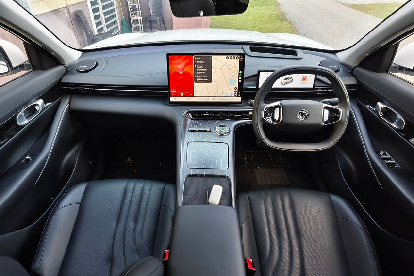 Proton emas7 phev interior view
