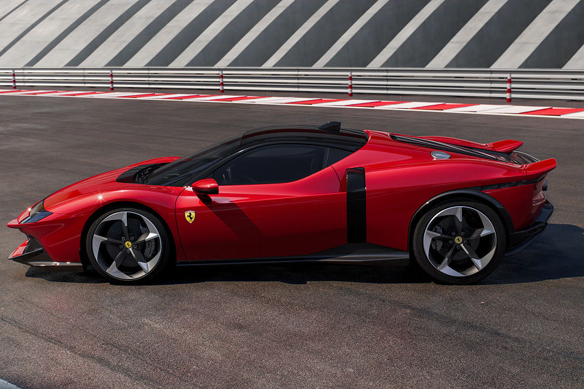 Ferrari 849 Testarossa side