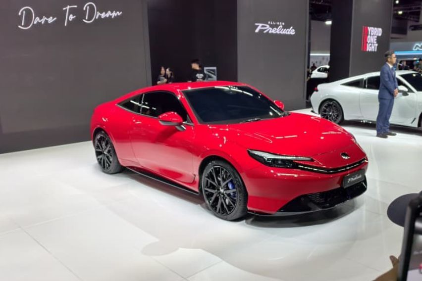Honda Prelude front