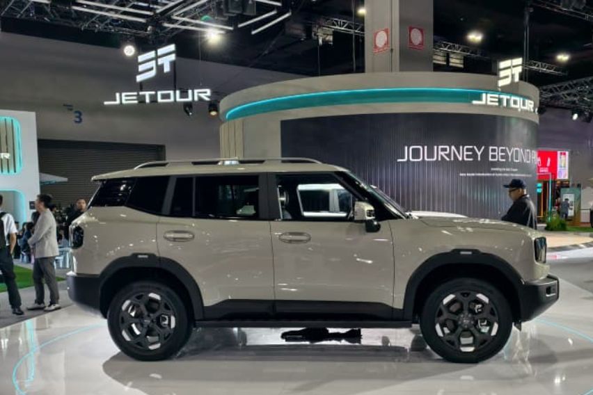 Jetour T1 side