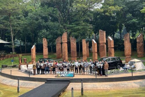 BYD Perluas Program Small Steps for Tomorrow, Setiap Mobil Terjual Ikut Dukung Kebutuhan Sekolah