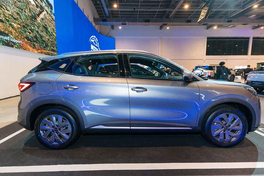 New BYD Atto 3 side