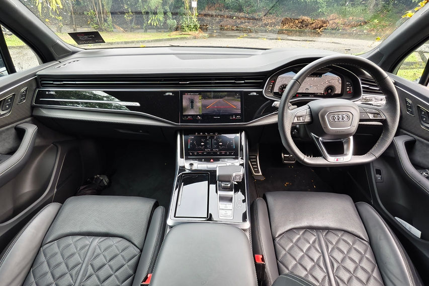 Audi Q7 S line 3.0 TFSI quattro review Malaysia interior view