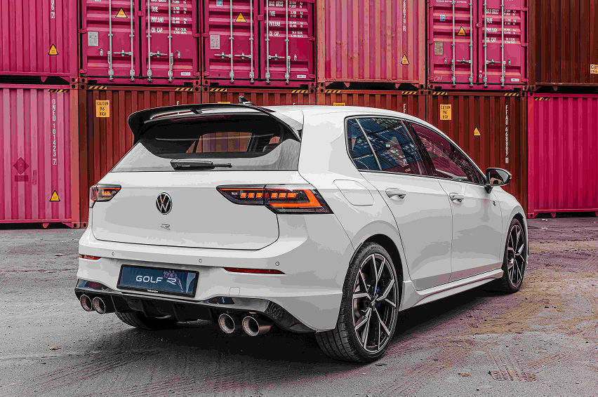 2026 Volkswagen Golf R rear