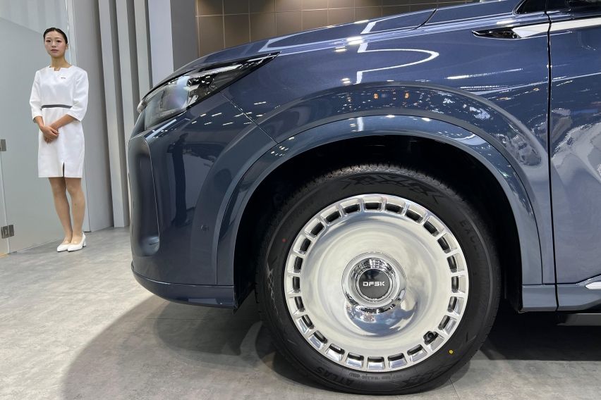 velg DFSK E5 Plus varian mewah