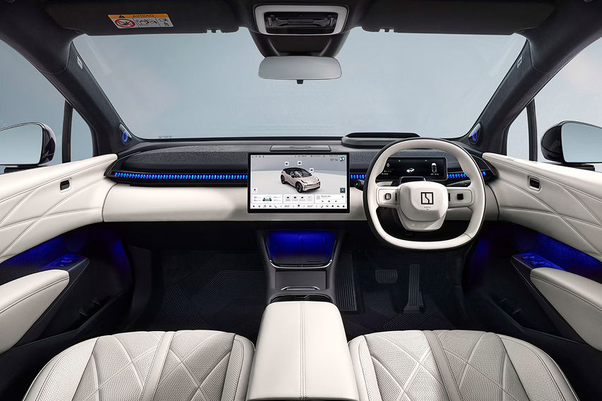  2026 Zeekr X interior