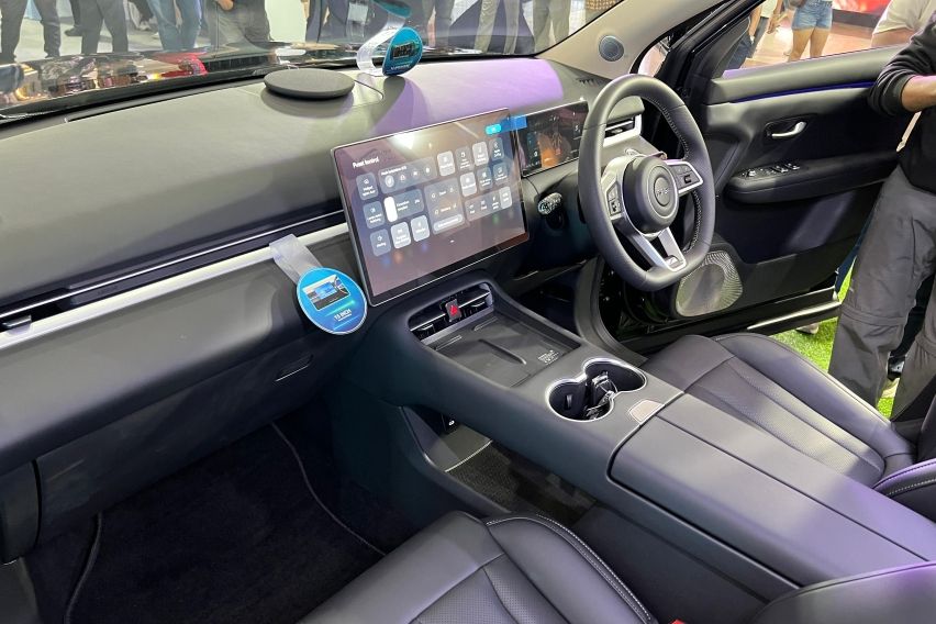 pre-booking DFSK E5 Plus Rp5.000 interior