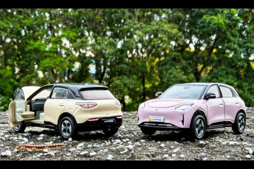 Proton  e.MAS 5 diecast model