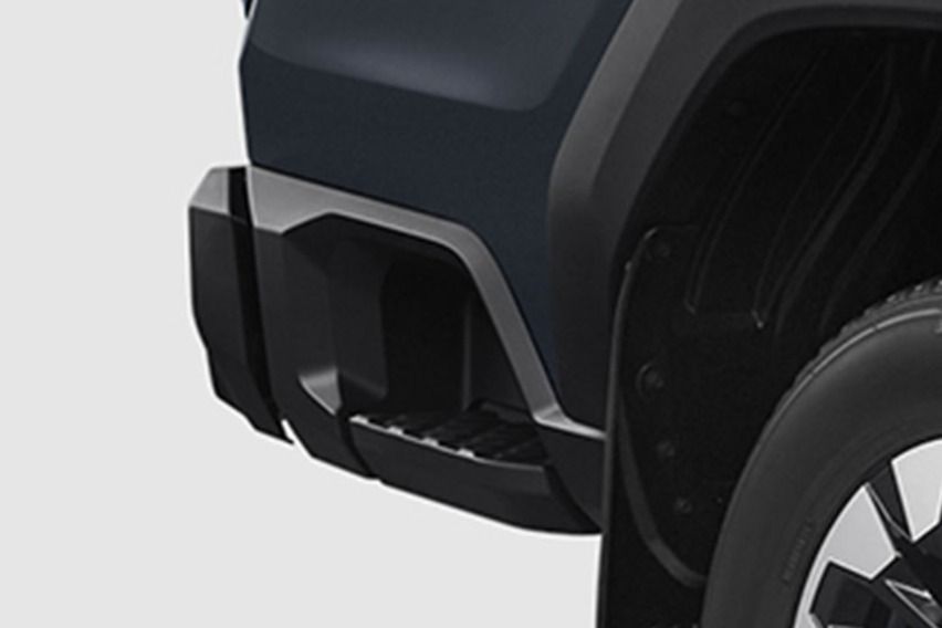 side step New Toyota Hilux BEV