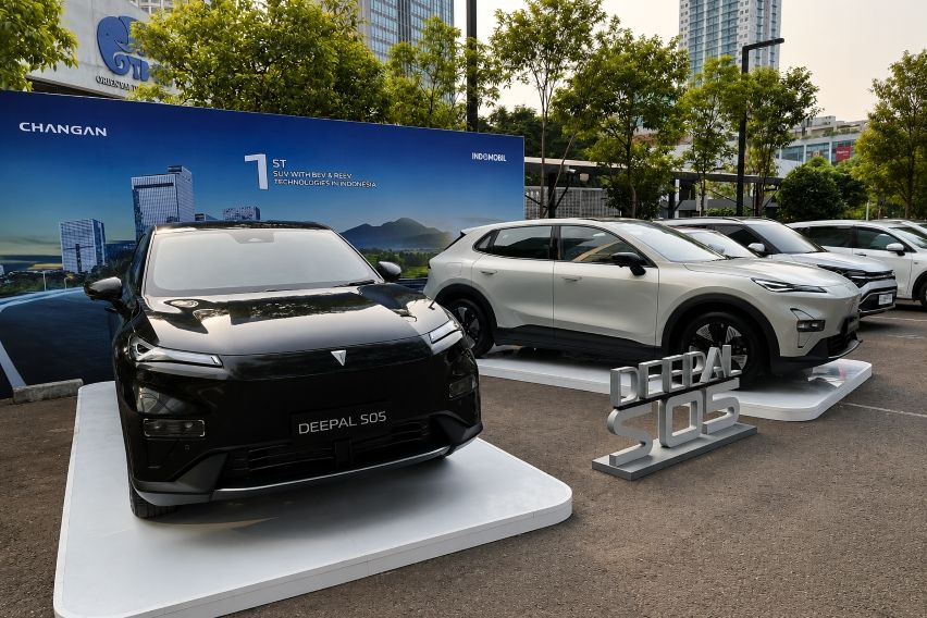 Harga Pre-Book Changan Deepal S05 EV dan REEV Mulai Rp500 Jutaan