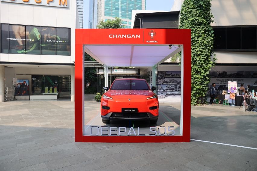 Changan Gelar Pop-up Exhibition Deepal S05 di Jakarta, Buka Pre-Booking EV dan REEV