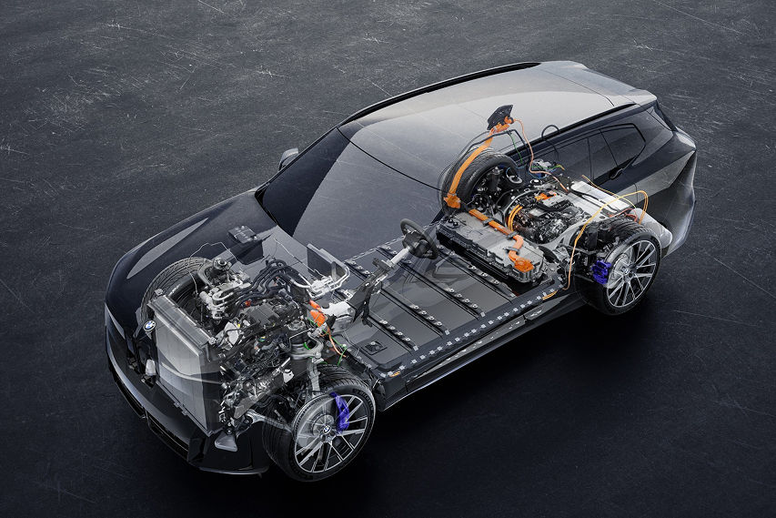 BMW iX5 battery view