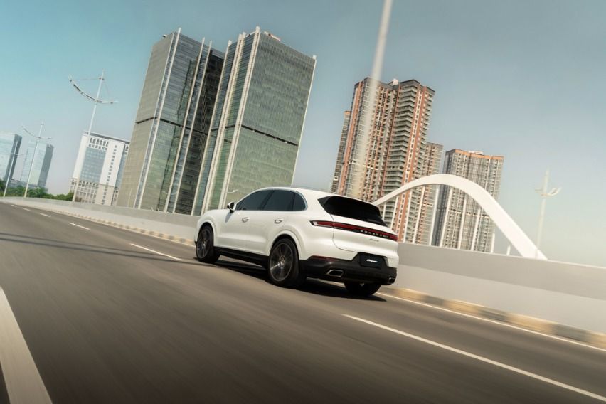 Porsche Cayenne CBU Malaysia