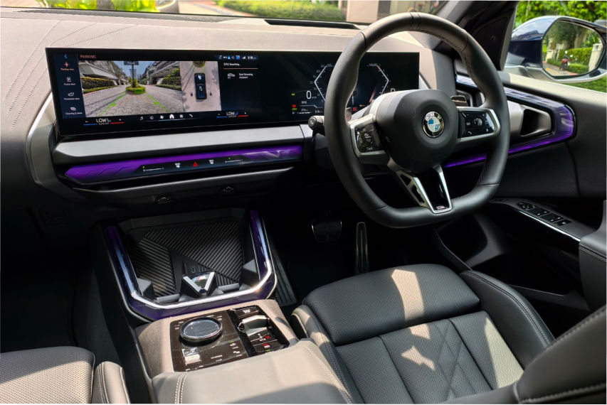 2026 G45 BMW X3 steering wheel view