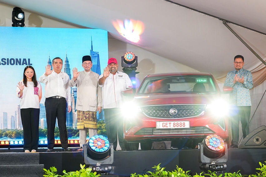Proton S70 joins Teksi Madani national taxi renewal programme