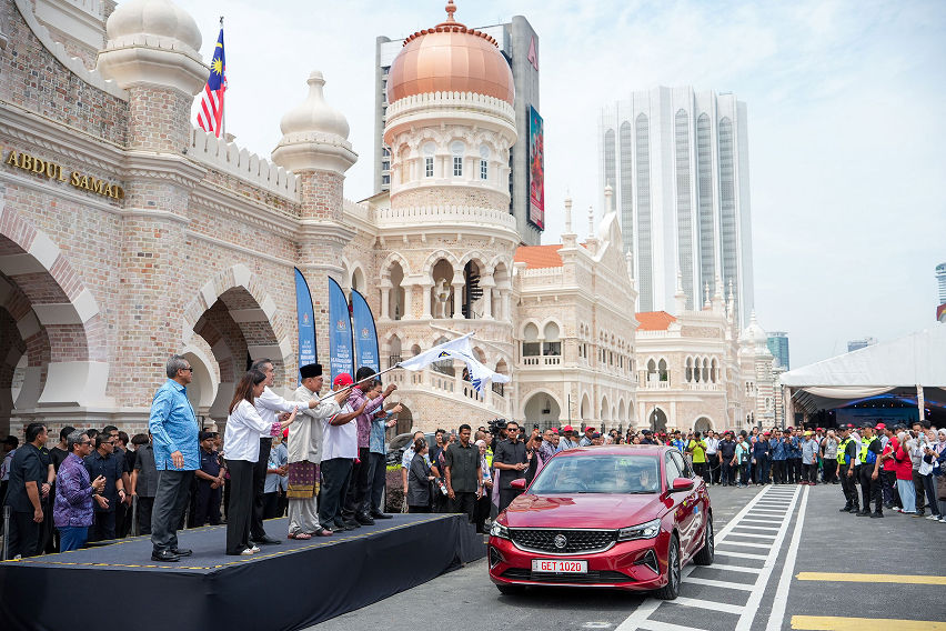 Proton S70 joins Teksi Madani national taxi renewal programme