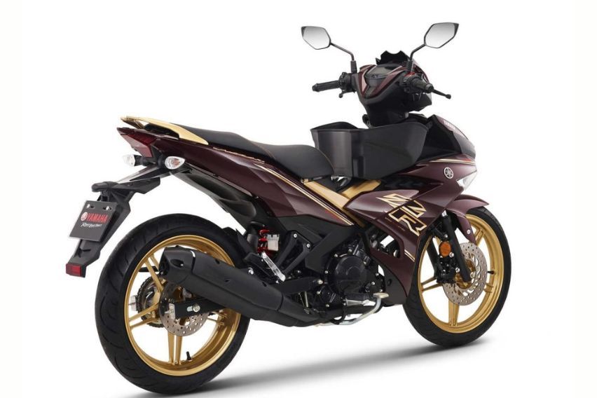 Yamaha Y15ZR SE rear