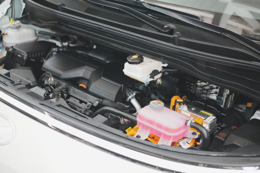 Hyundai Staria HEV