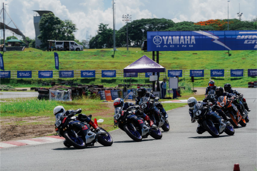 Yamaha GP RD2