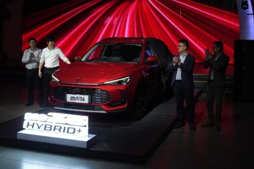 Panaskan Segmen Compact SUV Hybrid, MG Motor Indonesia Meluncurkan ZS Hybrid+ 