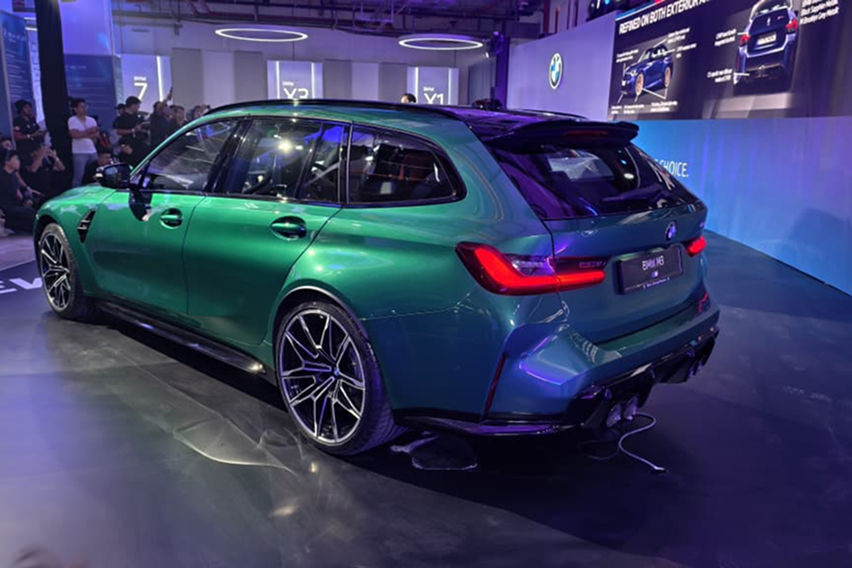 BMW M3 Touring rear