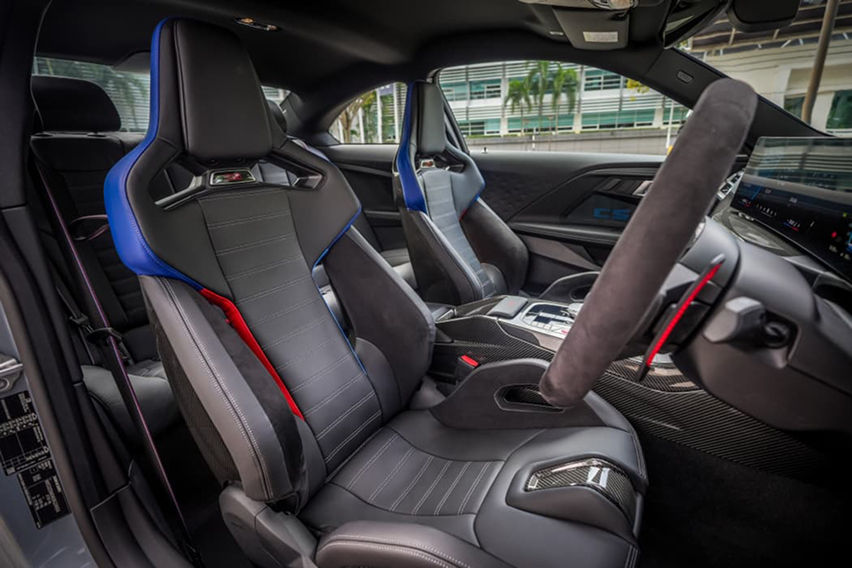 BMW M2 CS seats