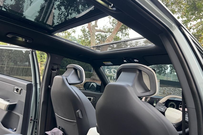 All New Kia Seltos 2026 Indonesia panoramic sunroof