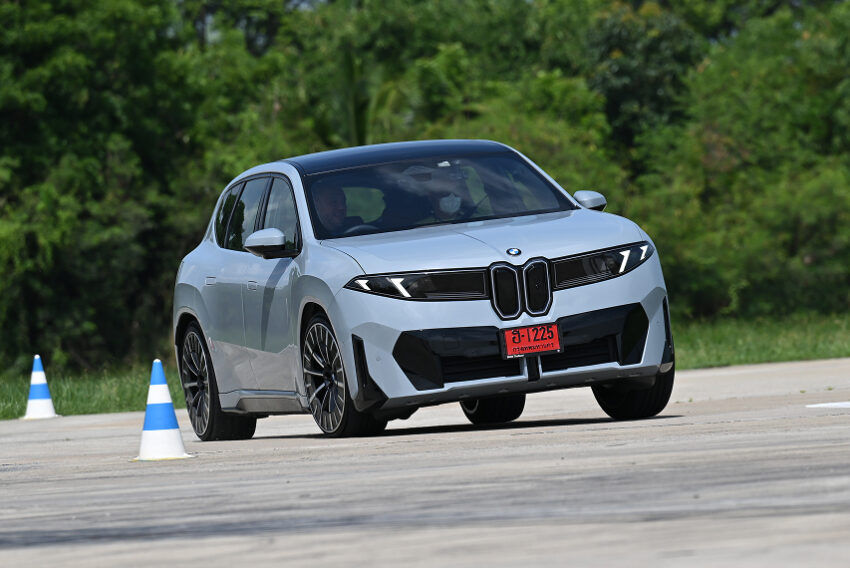 BMW iX3 first drive: why this 2.3-tonne SUV shocked us on track, and puzzled us on the road
