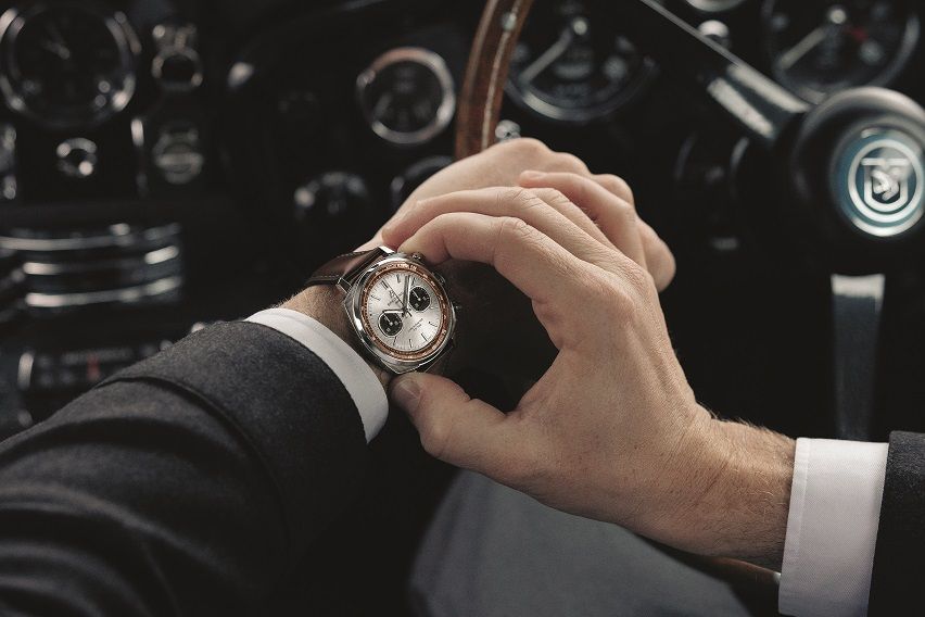 Aston Martin x Breitling