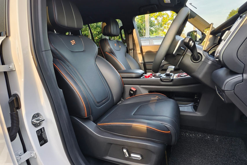 Jetour T1 front seats Malaysia view