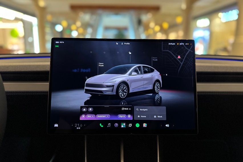 Tesla at Power Plant Mall