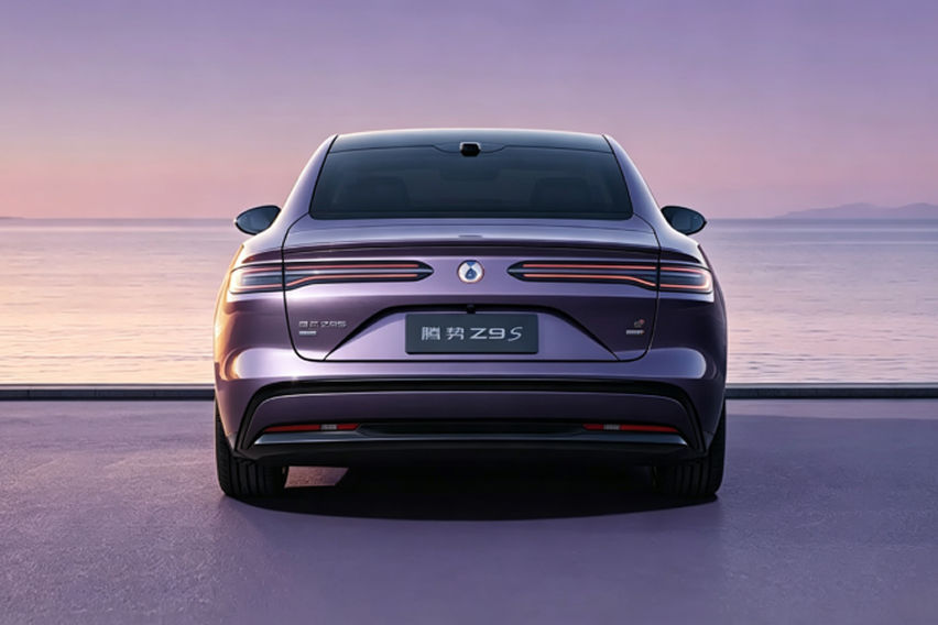 Denza Z9S rear