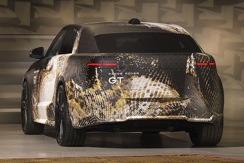 Range Rover GT rear view