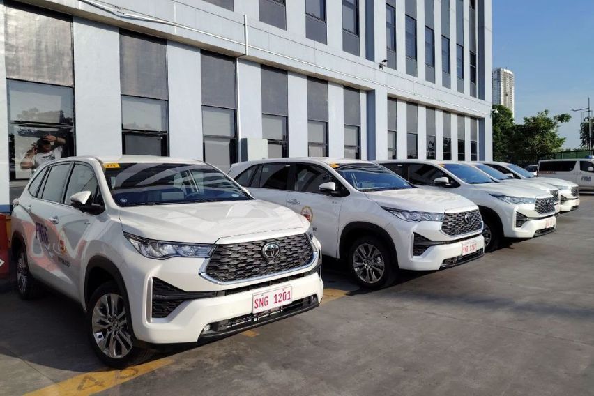 Pasig City LGU electrifies fleet with Toyota Zenix 
