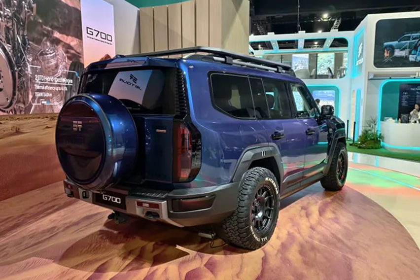 Jetour G700 rear