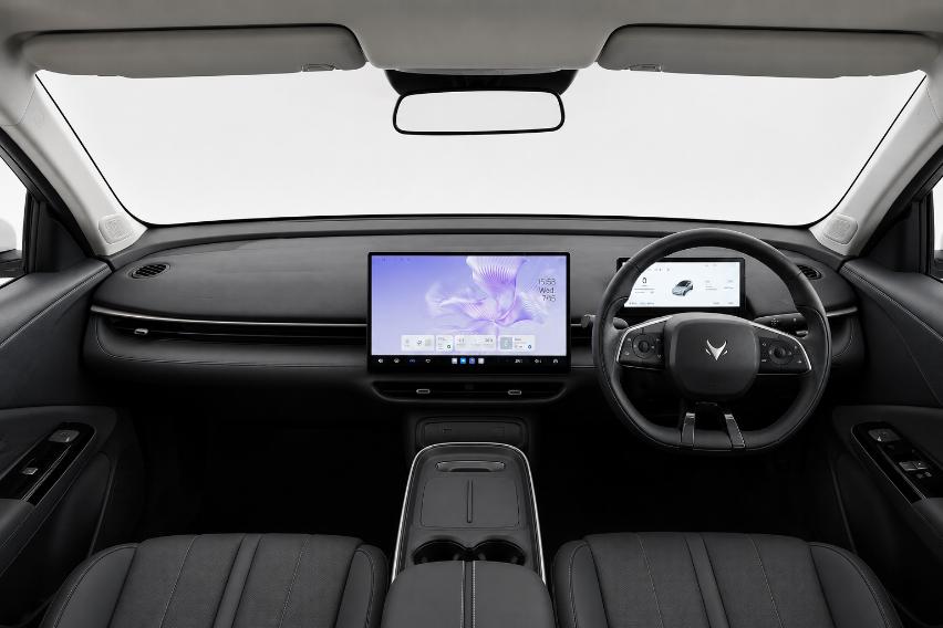 interior BAIC T1