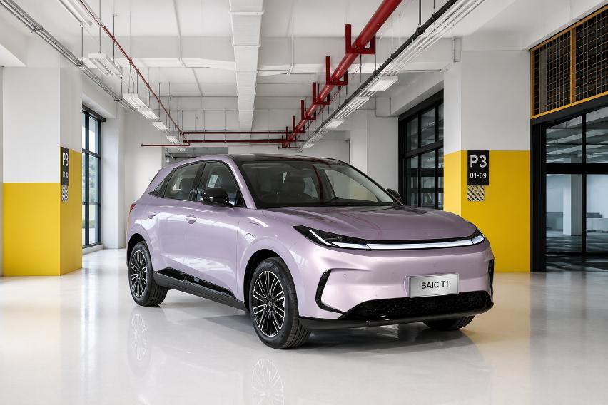 BAIC T1