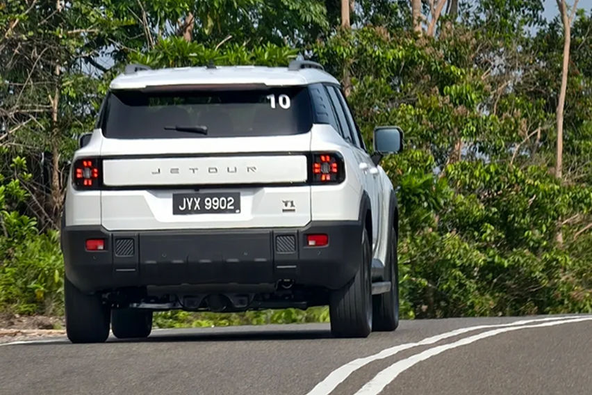 Jetour T1  rear