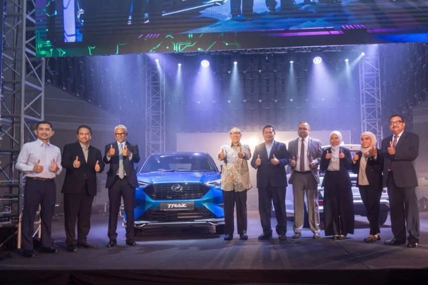 Perodua begins exporting Alza and Traz to Sri Lanka