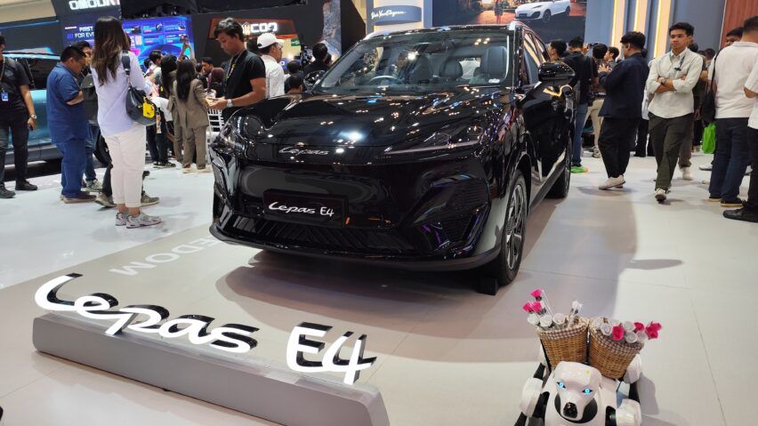Meluncur di GIIAS 2026, Lepas E4 EV Dibanderol Rp349 Juta!