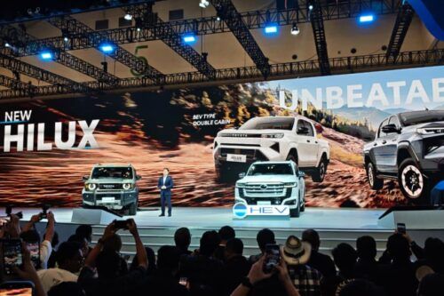 Toyota Rilis Land Cruiser 300 Hybrid EV, bZ4X Touring dan Pamer Land Cruiser FJ di GIIAS 2026