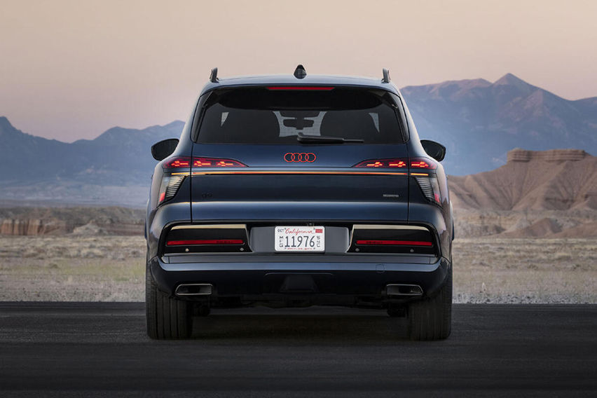 Audi Q9 rear
