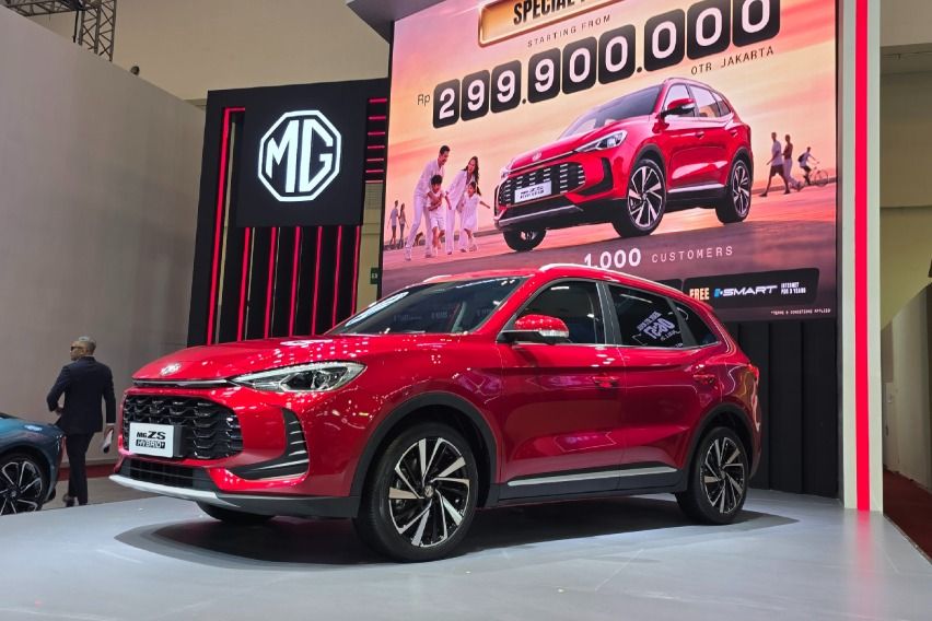 MG ZS Hybrid+