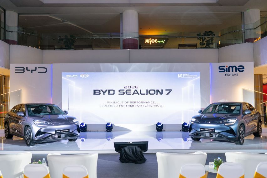BYD Sealion 7