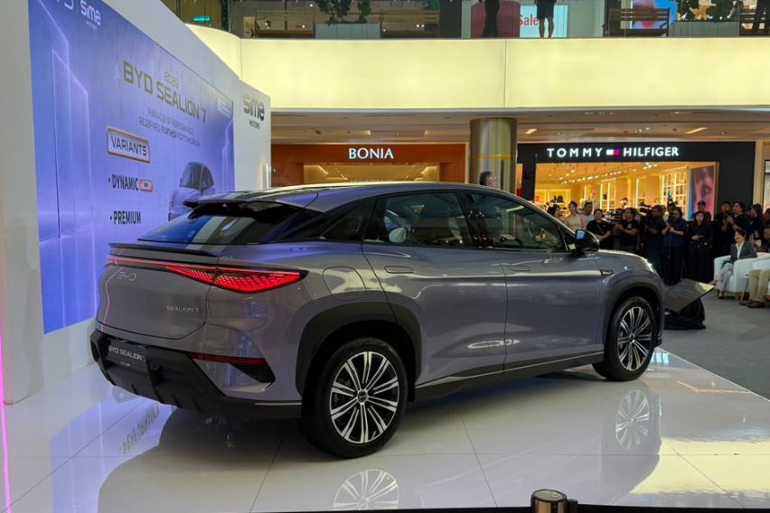 BYD Sealion 7 rear