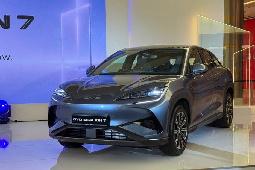 BYD Sealion 7