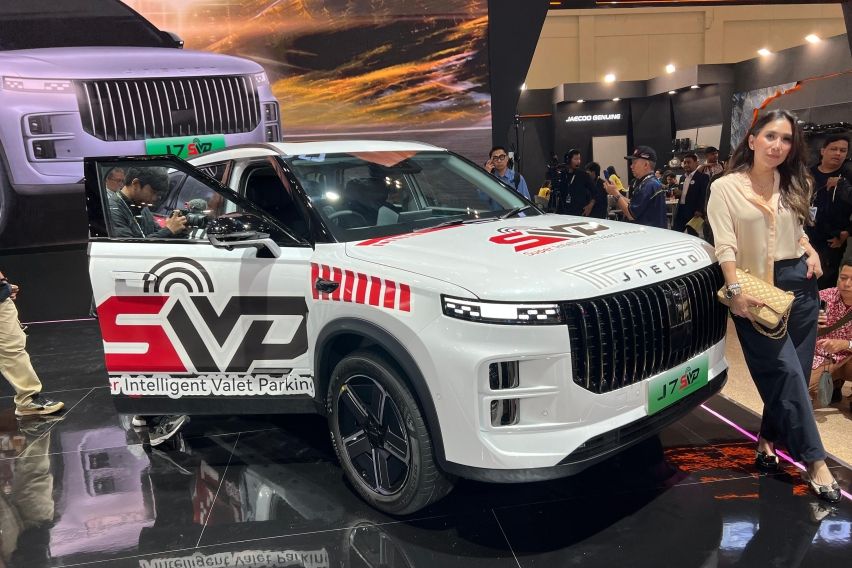 Jaecoo J7 SHS-P Super Intelligent Valet Parking (SIVP) GIIAS 2026