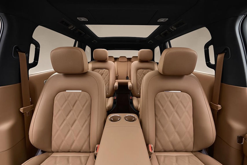 Xiaomi Skynomad interior view